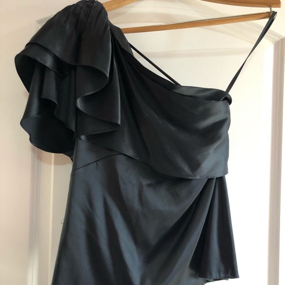 Super Sexy One Shoulder Silk Top - Picture 1 of 3